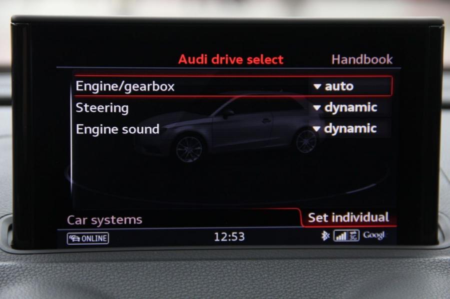 Детали интерьера Audi S3 (8V) 2013 года  (WW) (фото 55 из 101)